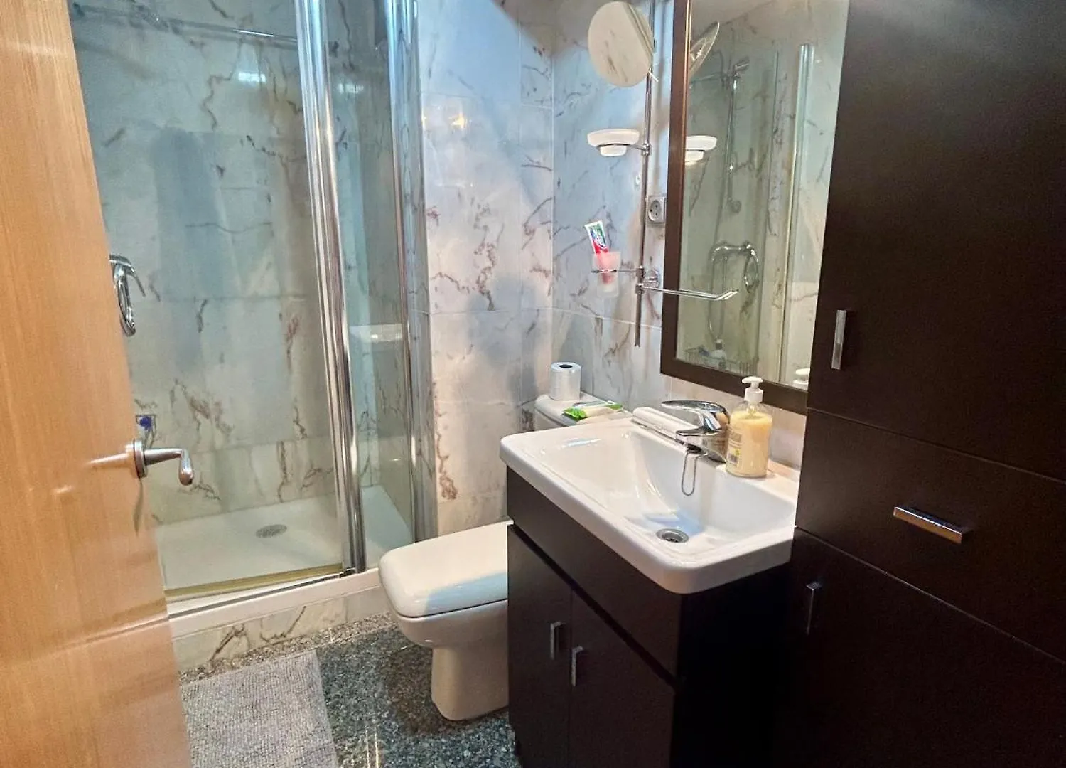 Beautiful Beach Apartment In Fenals Lloret de Mar