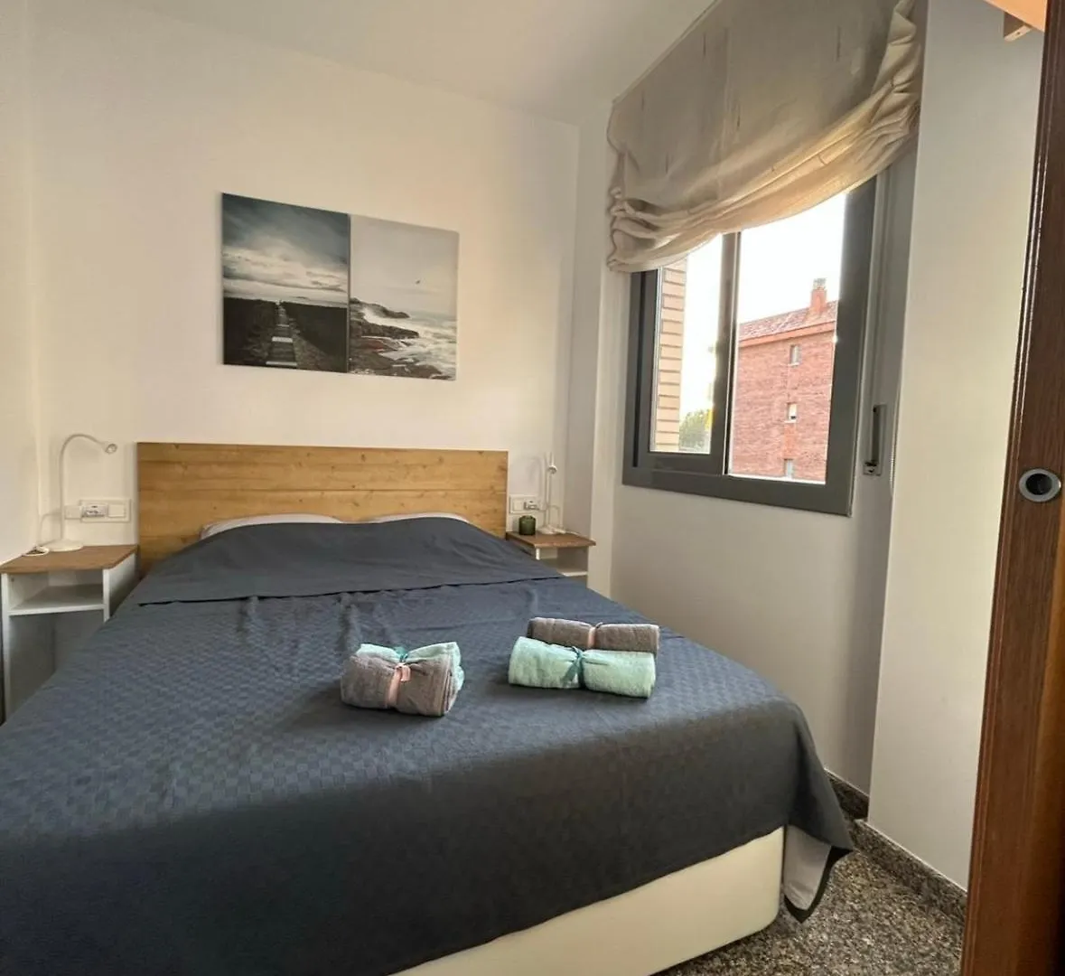 Beautiful Beach Apartment In Fenals Lloret de Mar